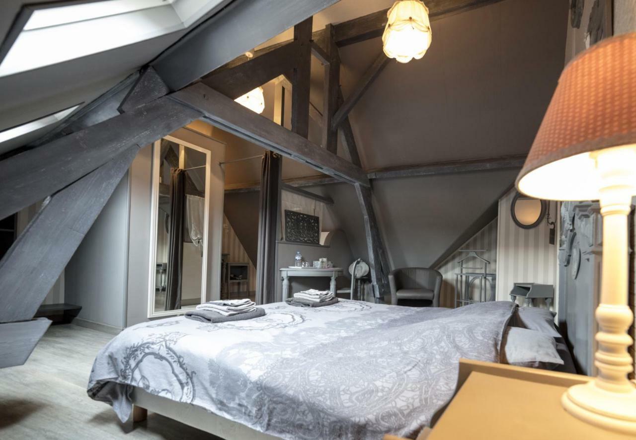 Aux Petits Bonheurs Hotell La Gorgue Exteriör bild